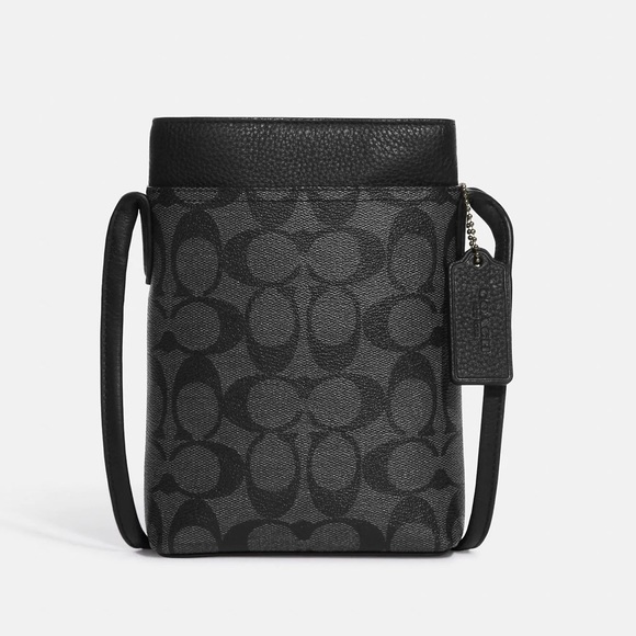 Coach CB911 Hudson Phone Lanyard In Signature Canvas - Picture 6 of 10